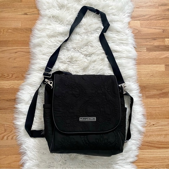 Petunia Pickle Bottom Handbags - Petunia Pickle Bottom Boxy Backpack Central Park North Stop Black Baby Bag
